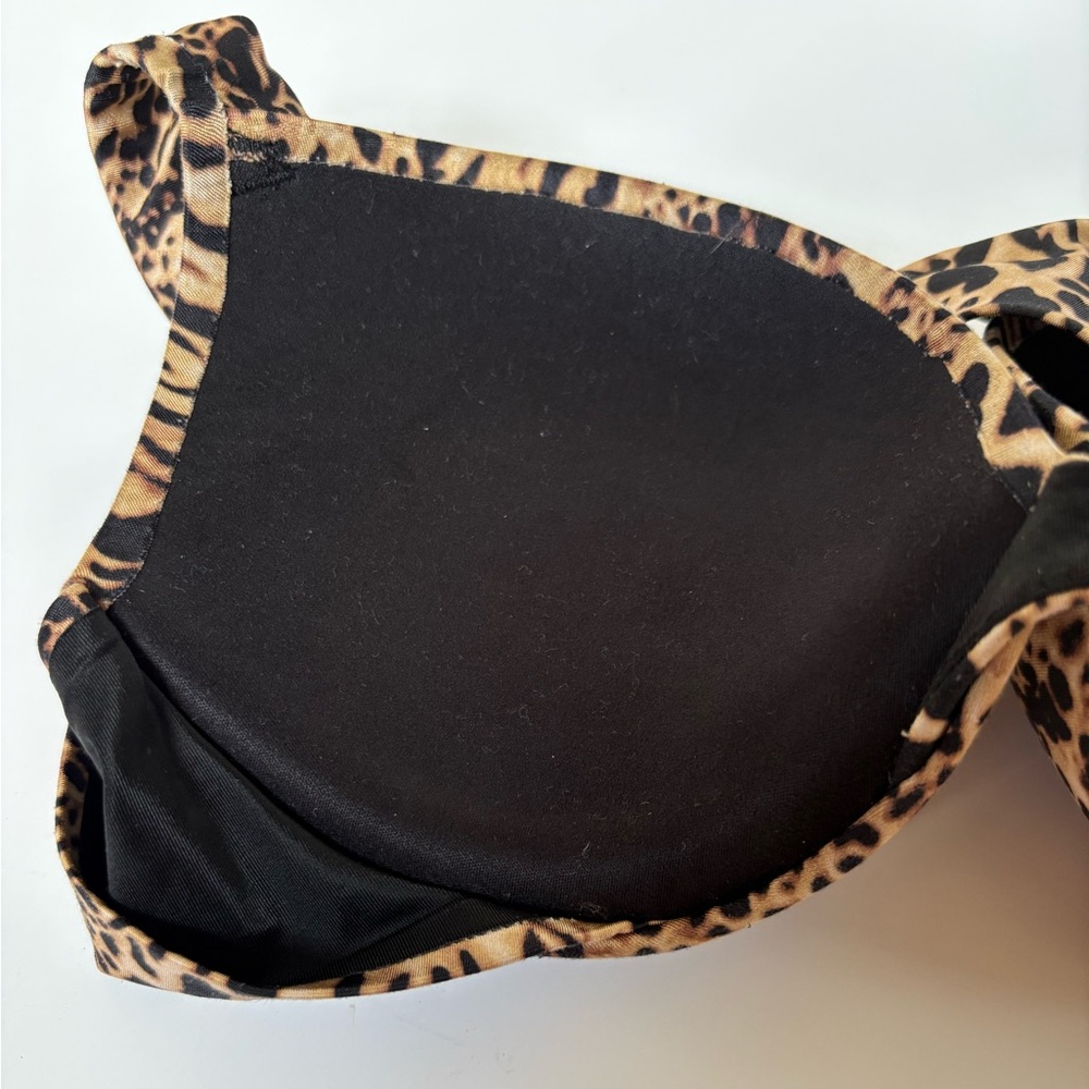 Victoria's Secret Leopard Print Bra - Picture 7 of 7